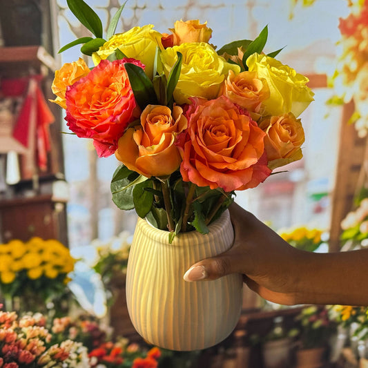 Deluxe Rose Arrangements with EazyVase (Box of 6 units)